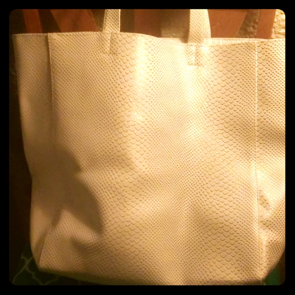 Large white & Gold purse